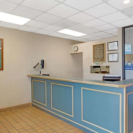 Americas Best Value Inn Рино Экстерьер фото