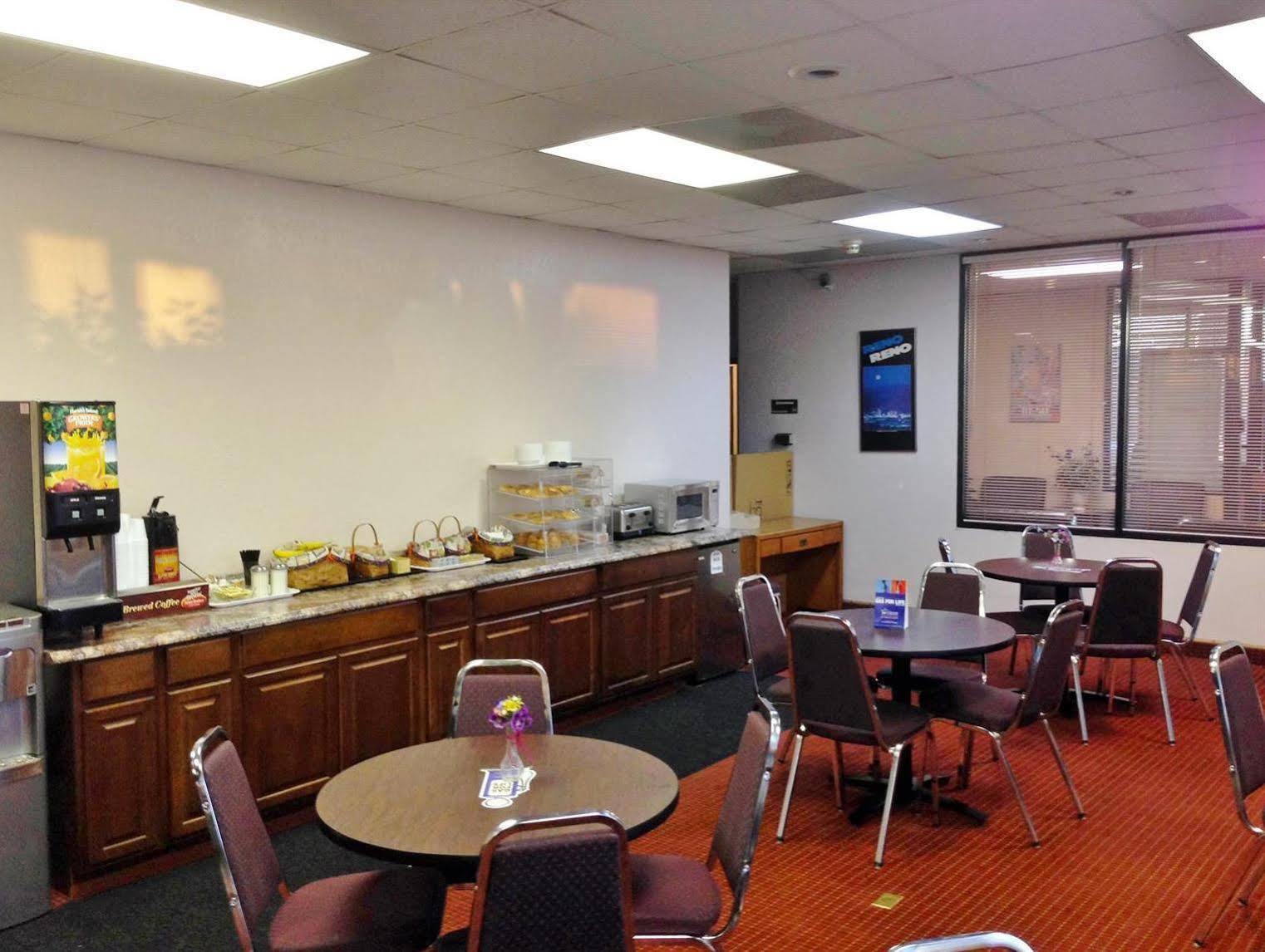 Americas Best Value Inn Рино Экстерьер фото