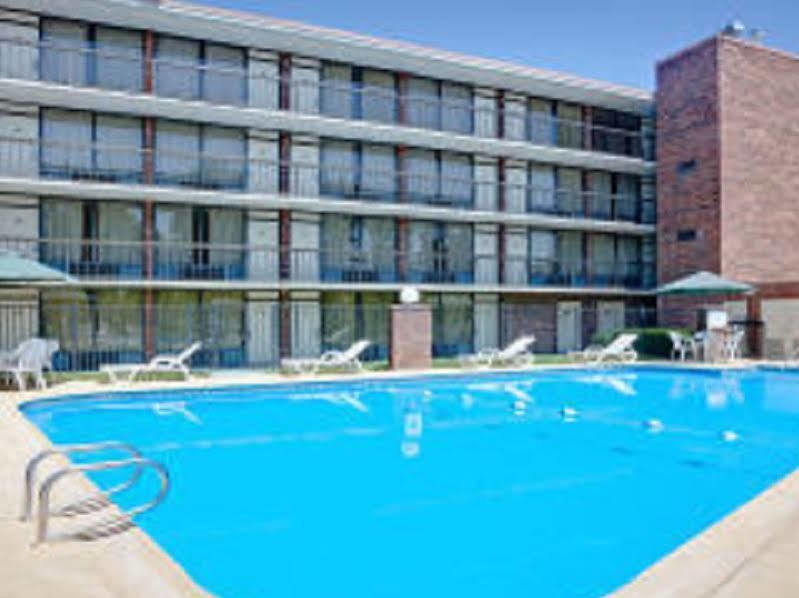 Americas Best Value Inn Рино Экстерьер фото